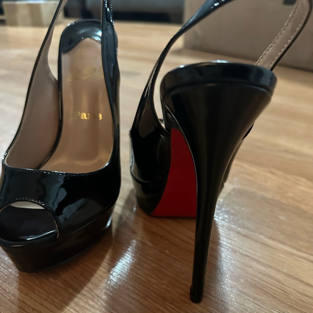 christian louboutin lady peep toe(pumps)